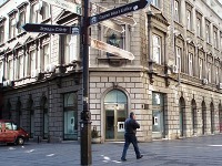 Galerija ULUS: Prodajna izložba za profesore u blokadi
