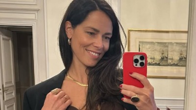 "Majka si, sedi kući": Ana Ivanović objavila fotku iz Ženeve, a ljudi je BESRAMNO NAPALI (FOTO)