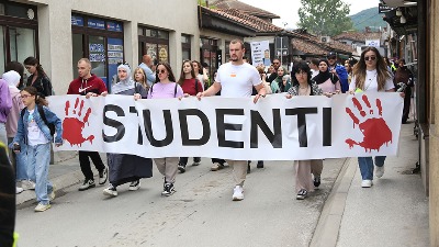 Hapšenja za Bajram: Studenti iz Novog Pazara odvedeni iz svojih domova?!