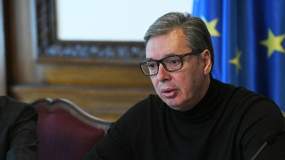 "Vučić neće otići civilizovano, moraće da radi 'govnjiva motka'"