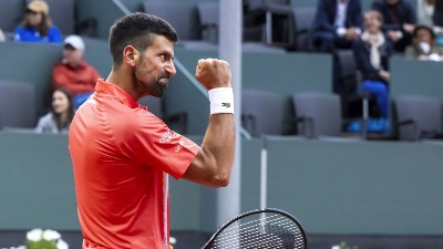 Novak Đoković oduvao svećice i Arnaldija