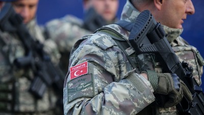 Turska izdala naloge za masovno hapšenje pripadnika vojske