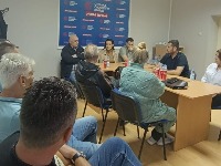Tepić: Vučić da odgovori - koji stranci su i kome dali novac za rušenje Srbije?