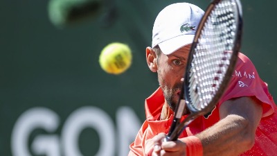 Novak je NEUNIŠTIV: Posle maratona u Ženevi uzeo STOTU TITULU!