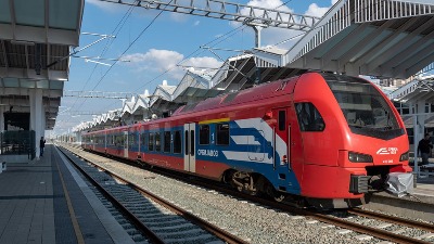 Sindikati Železnice Srbije najavljuju GENERALNI štrajk i protest ispred Vlade Srbije