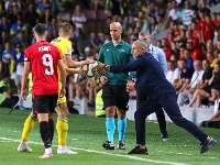 ŠOK Sin selektora Albanije pozirao u dresu Srbije (FOTO)