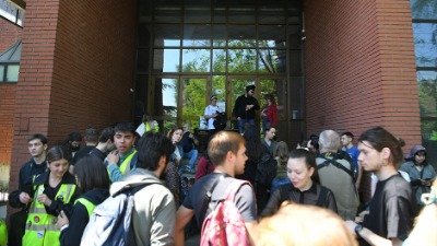 Studenti stupili u fizičku blokadu, dekan Bogoslovskog pozvao policiju