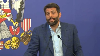Šapiću se PLAČE ZBOG KOCKI: Ljudi bi se GAĐALI njima, zato se sklanjaju (VIDEO)