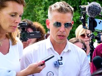 TAJNI NOVAC PRED IZBORE? Tisa vraća 100 miliona forinti!