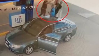 Napadnut političar iz BiH: Jednim udarcem završio na betonu, nije mogao da ustane (VIDEO)