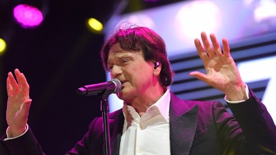 Zdravko Čolić i pre 48 godina napunio "Koševo": Evo koja je bila cena karte