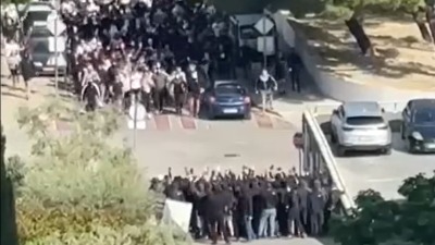 Šire se snimci masovne tuče u Splitu: Vidi se da je dogovoreno, ima teško povređenih, među njima i policajac (VIDEO)