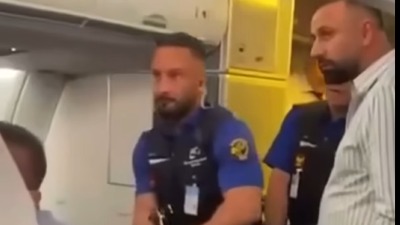 Incident na letu iz Ženeve: Albanac pokušao da otvori vrata aviona (VIDEO)