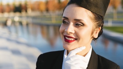 Stjuardesa otkriva šta se desi ako zateknu putnike u avionu da imaju seks (VIDEO) 