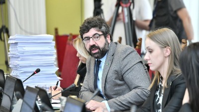 Lazović: Zaključkom o izveštaju EU vlast hoće da ublaži stavove o stanju u Srbiji