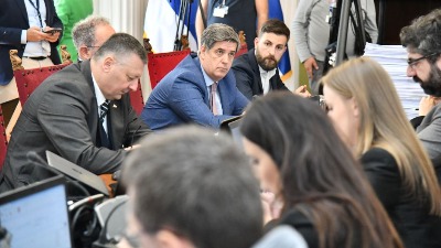 Miljuš: Brnabićkin bućkuriš predlagača i kandidata za Savet REM-a