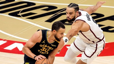 Hild i Kari razbili Hjuston: Golden Stejt u polufinalu Zapada