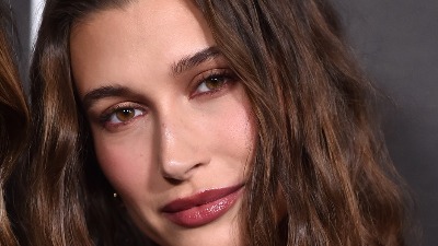 Proglašena NAJTUŽNIJA ŽENA Met Gale! Stigla sama - OSMEHA NIGDE, četiri godine nakon što je plakala zbog bivše svog muža (FOTO)