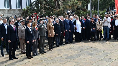 Svečane šetnje "Besmrtni puk" u Beogradu i Banjaluci: Obeležava se Dan pobede