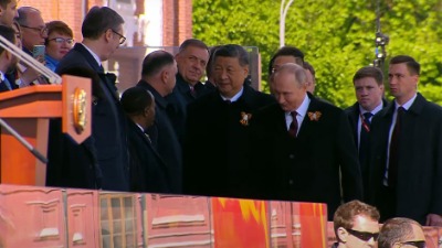 Vučić stigao na Paradu pobede na Crveni trg, dočekao ga Putin