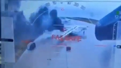 ŽESTOK napad Ukrajinaca na ruske aerodrome: Gore vojni avioni (FOTO/VIDEO)