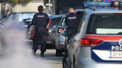 Porastao broj žrtava u Beču: Umrla ćerka kojoj je otac Srbin pucao u glavu