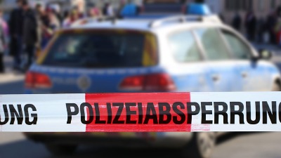 Ubio ženu i ćerku, pa pucao sebi u glavu ispred poznatog restorana