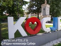 Incident u Kosjeriću: SNS bajkeri krenuli da voze kroz masu