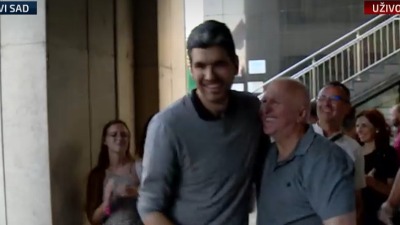 Nakon 16 sati zadržavanja: Profesor Miloš Jocić PUŠTEN na slobodu