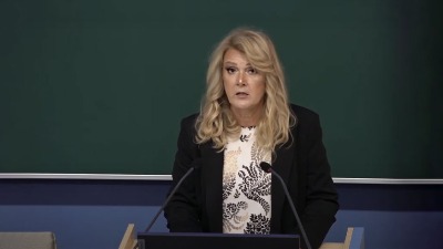 Dekanka PUŠTENA iz pritvora; jedan profesor izašao iz Prekršajnog suda, drugi je u stanici u Baču