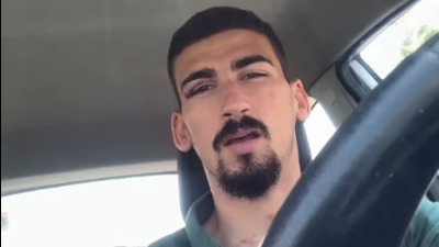 "Pao sam, tada kreću da me gaze i šutiraju": Oglasio se pretučeni Aleksandar koji je na štakama išao sa studentima (VIDEO)
