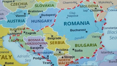 Ovo je MAPA EVROPE koja otkriva koliko u proseku litara votke, viskija i rakije piju u svakoj zemlji: Nismo najgori, ali komšije jesu