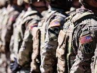 SAD razmatraju kopnenu invaziju na Iran: Potrebno 500.000 vojnika