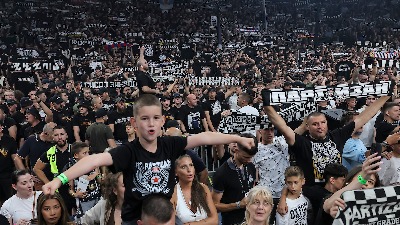 Transparent Grobara o kojem se priča: Ovo baš nervira Vučića (FOTO) 