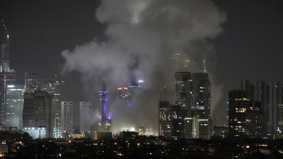 "SUROVA KAZNA" Gori nebo nad Tel Avivom: Iran gađao balističkim raketama (VIDEO)
