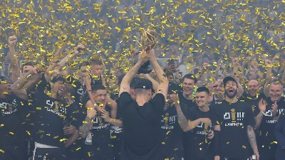 "Pumpanje" na proslavi Partizanove titule: Orila se cela hala (VIDEO)
