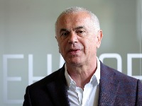 "Napravićeš životnu grešku ako ne završiš karijeru u Zvezdi. Beograd najbezbedniji grad u Evropi": Šta je sve Terzić pričao Tadiću