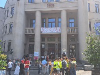 Pravni u blokadi: Predsednik pomilovanjem dokazao da nije kompetentan