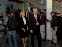 SNS PLEMSTVO Nikolići se ODOMAĆILI u državnoj vili, Dragica prijavljena - sve predsedničke povlastice u punom jeku
