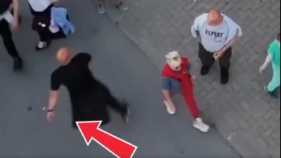 Još jedan snimak ćacija koji gađa ljude farbom u Futogu: Naneo ženi povredu oka, a malo se i skrivao (VIDEO)