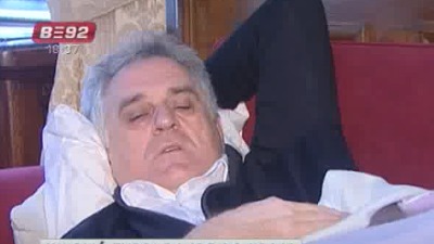 Sva ta SNS GLADOVANJA: Toma Nikolić udario "temelj", a ovako se NEGOVALA TRADICIJA do ćacija