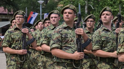 Regruteri u ŠOKU! Nema farbanja, nema pirsinga, a za prigovor savesti - 155 dana ribanja kupatila