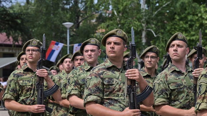 Vojni rok od marta 2027? Poznato šta čeka zaposlene i kolika će im biti primanja tokom 75 dana