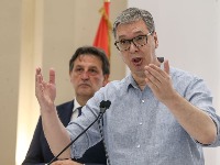 Vučić o stopiranju izvoza, a isti dan sleteo IZRAELSKI avion za PREVOZ NAORUŽANJA