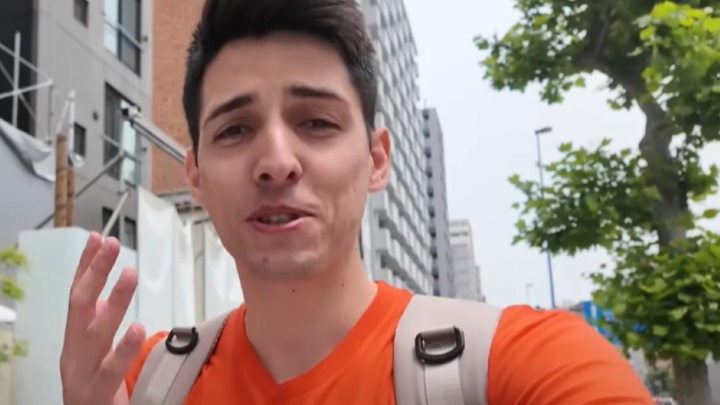 Srbin posetio NAJMANJI HOTEL na svetu i ŠOKIRAO SE: Da li se nalazim u svemirskom brodu? (VIDEO)