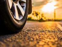 Da li ste znali? Šta označavaju brojevi i slova na gumama?