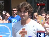 Student Stefan nakon izlaska iz tužilaštva: Čuo sam pištaljke i trube i bilo je manje strašno, pozivam sve na protest 28.