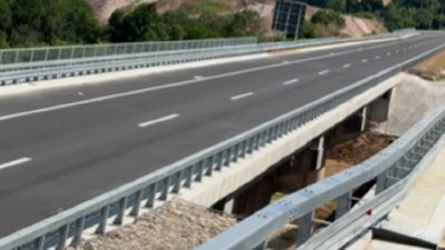 Kako je direktor "Puteva Srbije" proverio novi deo puta Čačak-Požega (VIDEO)
