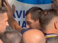 Devojka napadnuta na Slaviji, građani sprečili i odveli nasilnika (VIDEO)