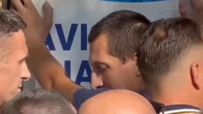 Devojka napadnuta na Slaviji, građani sprečili i odveli nasilnika (VIDEO)
